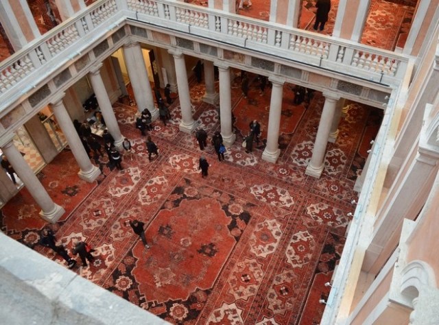 Rudolf Stingel, Palazzo Grassi, 2013